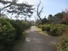 霊犬神社の建物その他