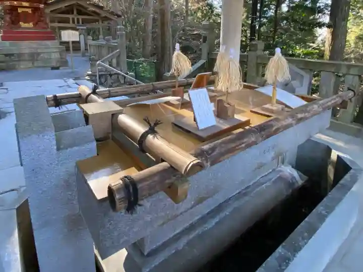 三峯神社の{uncategorized: "未分類", other: "その他", undefined: "問題あり", building: "その他建物", grave: "お墓", sacred_gate: "鳥居", guardian: "狛犬", statue: "像", buddha: "仏像", history: "歴史", nature: "自然", garden: "庭園", animal: "動物", pagoda: "塔", temizu: "手水舎", mountain_gate: "山門・神門", sanctuary: "本殿・本堂", subordinate: "末社・摂社", art: "芸術", scenery: "景色", jizo: "地蔵", ema: "絵馬", goshuin: "御朱印", omikuji: "おみくじ", items: "授与品その他", amulet: "お守り", goshuincho: "御朱印帳", eats: "食事", festival: "お祭り", votive_dance: "神楽", shichigosan: "七五三参", wedding: "結婚式", experience: "体験その他", initially: "初詣", around: "周辺", anti_infection: "感染症対策"}