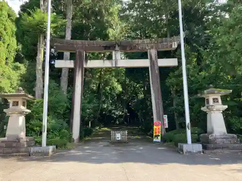 白山比咩神社(石川県)