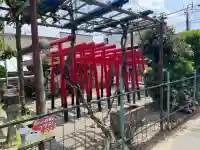 宇佐稲荷大明神の{uncategorized: "未分類", other: "その他", undefined: "問題あり", building: "その他建物", grave: "お墓", sacred_gate: "鳥居", guardian: "狛犬", statue: "像", buddha: "仏像", history: "歴史", nature: "自然", garden: "庭園", animal: "動物", pagoda: "塔", temizu: "手水舎", mountain_gate: "山門・神門", sanctuary: "本殿・本堂", subordinate: "末社・摂社", art: "芸術", scenery: "景色", jizo: "地蔵", ema: "絵馬", goshuin: "御朱印", omikuji: "おみくじ", items: "授与品その他", amulet: "お守り", goshuincho: "御朱印帳", eats: "食事", festival: "お祭り", votive_dance: "神楽", shichigosan: "七五三参", wedding: "結婚式", experience: "体験その他", initially: "初詣", around: "周辺", anti_infection: "感染症対策"}
