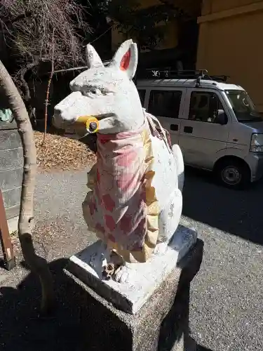 小梳神社の{uncategorized: "未分類", other: "その他", undefined: "問題あり", building: "その他建物", grave: "お墓", sacred_gate: "鳥居", guardian: "狛犬", statue: "像", buddha: "仏像", history: "歴史", nature: "自然", garden: "庭園", animal: "動物", pagoda: "塔", temizu: "手水舎", mountain_gate: "山門・神門", sanctuary: "本殿・本堂", subordinate: "末社・摂社", art: "芸術", scenery: "景色", jizo: "地蔵", ema: "絵馬", goshuin: "御朱印", omikuji: "おみくじ", items: "授与品その他", amulet: "お守り", goshuincho: "御朱印帳", eats: "食事", festival: "お祭り", votive_dance: "神楽", shichigosan: "七五三参", wedding: "結婚式", experience: "体験その他", initially: "初詣", around: "周辺", anti_infection: "感染症対策"}