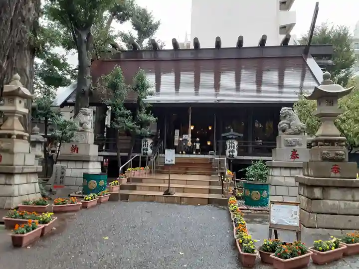 高円寺氷川神社の本殿・本堂