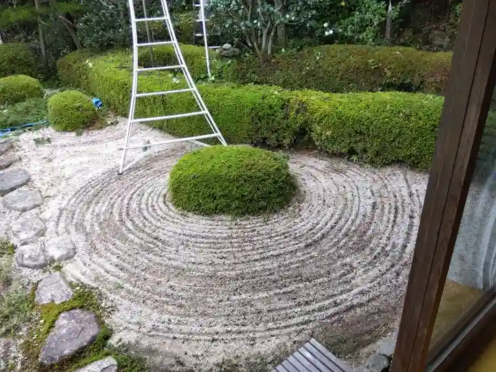 大池寺(滋賀県)