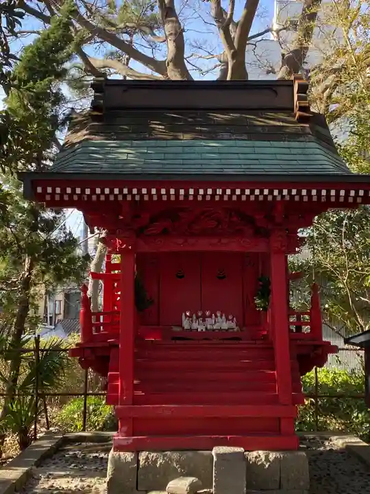 亀岡八幡宮(亀岡八幡神社)の末社・摂社