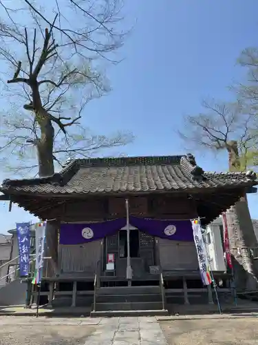 八枝神社の本殿