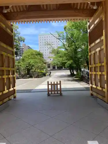 霊巌寺(東京都)