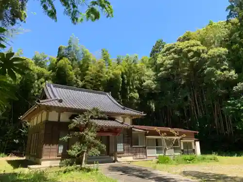 蓮要寺の本殿・本堂