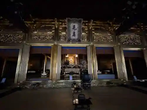 佛光寺の{uncategorized: "未分類", other: "その他", undefined: "問題あり", building: "その他建物", grave: "お墓", sacred_gate: "鳥居", guardian: "狛犬", statue: "像", buddha: "仏像", history: "歴史", nature: "自然", garden: "庭園", animal: "動物", pagoda: "塔", temizu: "手水舎", mountain_gate: "山門・神門", sanctuary: "本殿・本堂", subordinate: "末社・摂社", art: "芸術", scenery: "景色", jizo: "地蔵", ema: "絵馬", goshuin: "御朱印", omikuji: "おみくじ", items: "授与品その他", amulet: "お守り", goshuincho: "御朱印帳", eats: "食事", festival: "お祭り", votive_dance: "神楽", shichigosan: "七五三参", wedding: "結婚式", experience: "体験その他", initially: "初詣", around: "周辺", anti_infection: "感染症対策"}