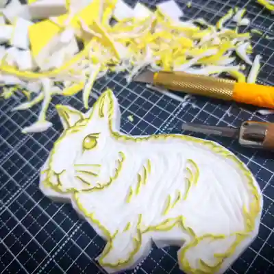 線彫りとベタ彫りの2版で🐰