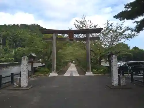 高麗神社の鳥居