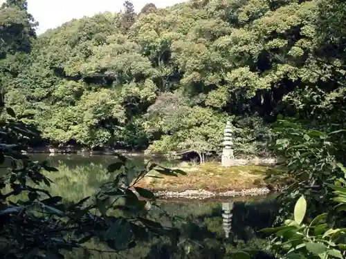 鹿苑寺（金閣寺）のお墓