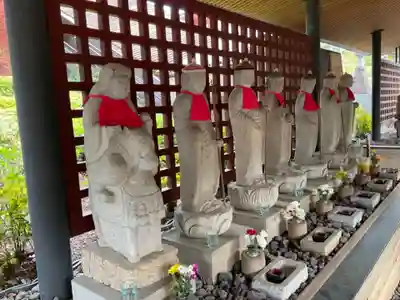 八事山 興正寺の地蔵