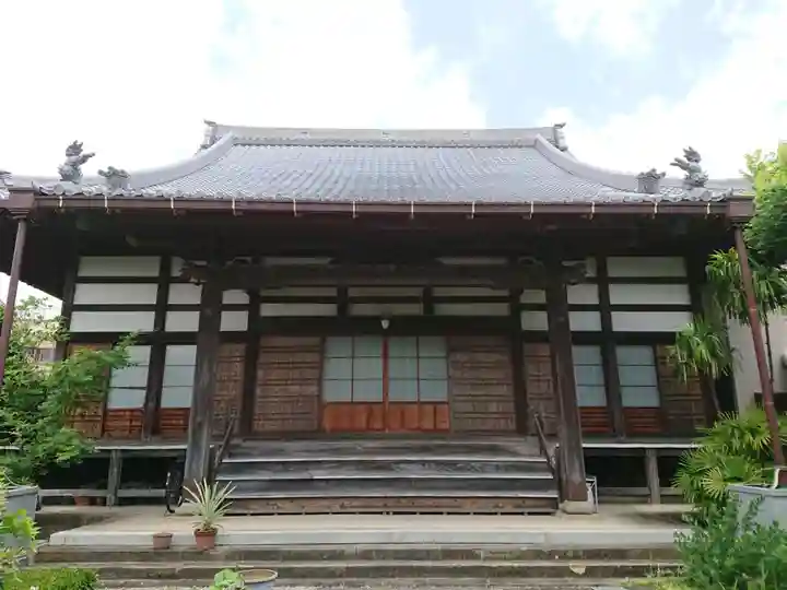浄泉寺の本殿・本堂