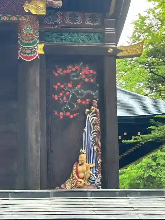 秩父神社の{uncategorized: "未分類", other: "その他", undefined: "問題あり", building: "その他建物", grave: "お墓", sacred_gate: "鳥居", guardian: "狛犬", statue: "像", buddha: "仏像", history: "歴史", nature: "自然", garden: "庭園", animal: "動物", pagoda: "塔", temizu: "手水舎", mountain_gate: "山門・神門", sanctuary: "本殿・本堂", subordinate: "末社・摂社", art: "芸術", scenery: "景色", jizo: "地蔵", ema: "絵馬", goshuin: "御朱印", omikuji: "おみくじ", items: "授与品その他", amulet: "お守り", goshuincho: "御朱印帳", eats: "食事", festival: "お祭り", votive_dance: "神楽", shichigosan: "七五三参", wedding: "結婚式", experience: "体験その他", initially: "初詣", around: "周辺", anti_infection: "感染症対策"}
