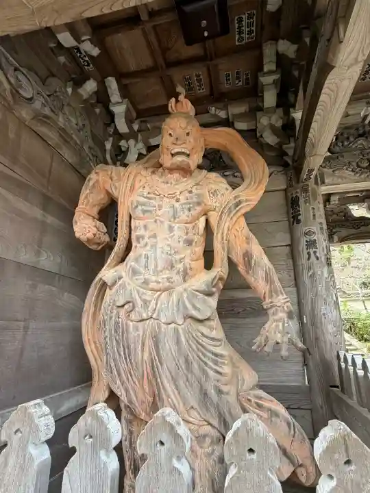 大聖院の{uncategorized: "未分類", other: "その他", undefined: "問題あり", building: "その他建物", grave: "お墓", sacred_gate: "鳥居", guardian: "狛犬", statue: "像", buddha: "仏像", history: "歴史", nature: "自然", garden: "庭園", animal: "動物", pagoda: "塔", temizu: "手水舎", mountain_gate: "山門・神門", sanctuary: "本殿・本堂", subordinate: "末社・摂社", art: "芸術", scenery: "景色", jizo: "地蔵", ema: "絵馬", goshuin: "御朱印", omikuji: "おみくじ", items: "授与品その他", amulet: "お守り", goshuincho: "御朱印帳", eats: "食事", festival: "お祭り", votive_dance: "神楽", shichigosan: "七五三参", wedding: "結婚式", experience: "体験その他", initially: "初詣", around: "周辺", anti_infection: "感染症対策"}