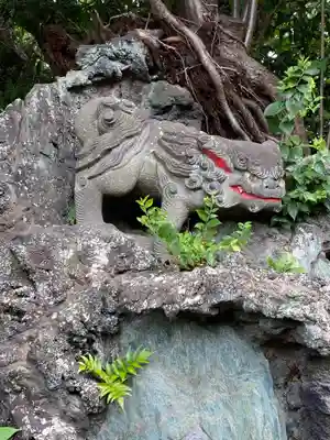 岡村天満宮の狛犬