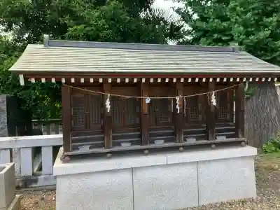 氷川神社の{uncategorized: "未分類", other: "その他", undefined: "問題あり", building: "その他建物", grave: "お墓", sacred_gate: "鳥居", guardian: "狛犬", statue: "像", buddha: "仏像", history: "歴史", nature: "自然", garden: "庭園", animal: "動物", pagoda: "塔", temizu: "手水舎", mountain_gate: "山門・神門", sanctuary: "本殿・本堂", subordinate: "末社・摂社", art: "芸術", scenery: "景色", jizo: "地蔵", ema: "絵馬", goshuin: "御朱印", omikuji: "おみくじ", items: "授与品その他", amulet: "お守り", goshuincho: "御朱印帳", eats: "食事", festival: "お祭り", votive_dance: "神楽", shichigosan: "七五三参", wedding: "結婚式", experience: "体験その他", initially: "初詣", around: "周辺", anti_infection: "感染症対策"}