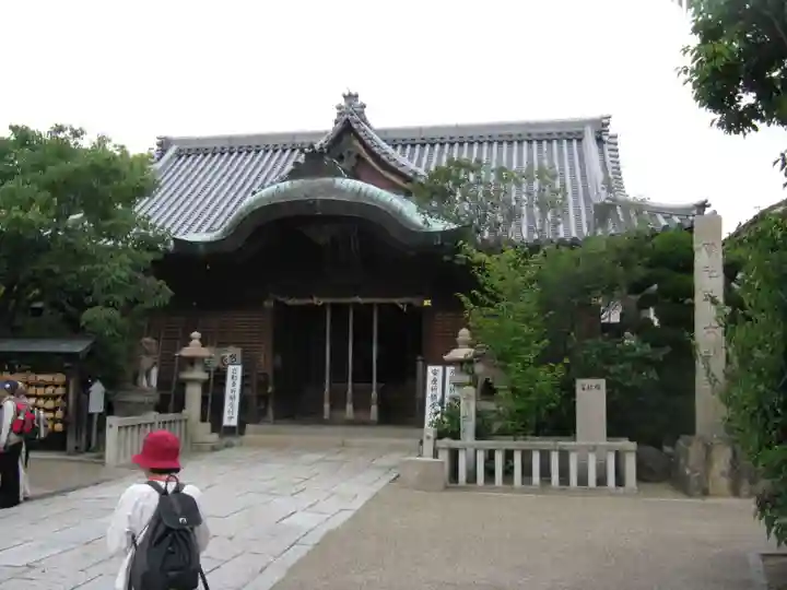 柿本神社の本殿・本堂