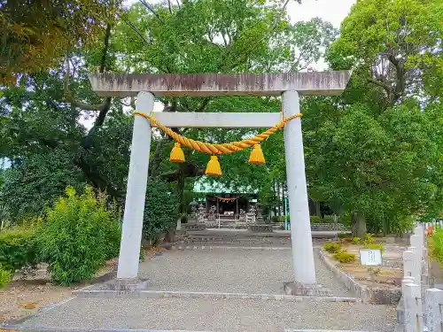 外山神社の鳥居