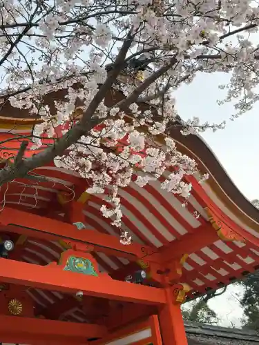 石清水八幡宮の{uncategorized: "未分類", other: "その他", undefined: "問題あり", building: "その他建物", grave: "お墓", sacred_gate: "鳥居", guardian: "狛犬", statue: "像", buddha: "仏像", history: "歴史", nature: "自然", garden: "庭園", animal: "動物", pagoda: "塔", temizu: "手水舎", mountain_gate: "山門・神門", sanctuary: "本殿・本堂", subordinate: "末社・摂社", art: "芸術", scenery: "景色", jizo: "地蔵", ema: "絵馬", goshuin: "御朱印", omikuji: "おみくじ", items: "授与品その他", amulet: "お守り", goshuincho: "御朱印帳", eats: "食事", festival: "お祭り", votive_dance: "神楽", shichigosan: "七五三参", wedding: "結婚式", experience: "体験その他", initially: "初詣", around: "周辺", anti_infection: "感染症対策"}