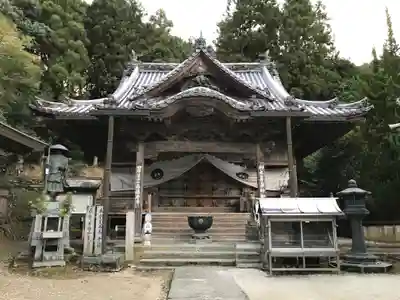 藤井寺の本殿・本堂