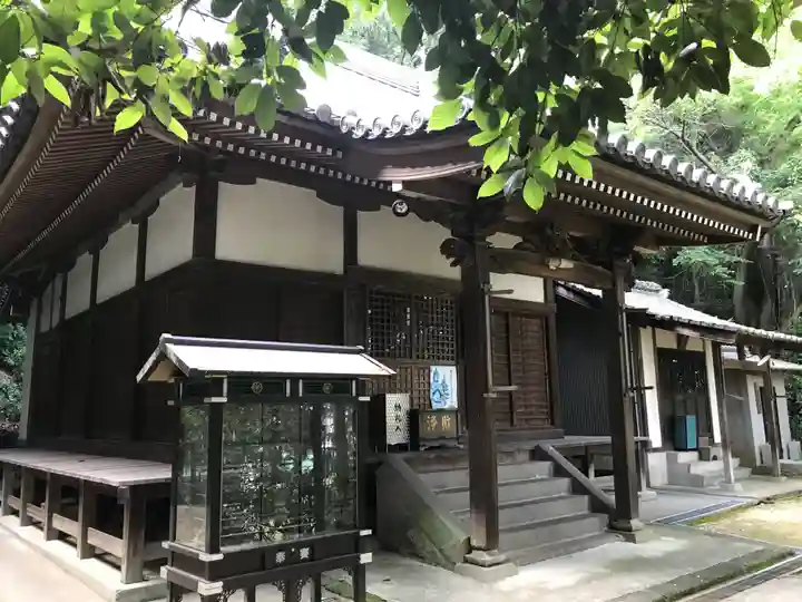 萬福寺の本殿・本堂