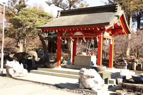 八幡宮の{uncategorized: "未分類", other: "その他", undefined: "問題あり", building: "その他建物", grave: "お墓", sacred_gate: "鳥居", guardian: "狛犬", statue: "像", buddha: "仏像", history: "歴史", nature: "自然", garden: "庭園", animal: "動物", pagoda: "塔", temizu: "手水舎", mountain_gate: "山門・神門", sanctuary: "本殿・本堂", subordinate: "末社・摂社", art: "芸術", scenery: "景色", jizo: "地蔵", ema: "絵馬", goshuin: "御朱印", omikuji: "おみくじ", items: "授与品その他", amulet: "お守り", goshuincho: "御朱印帳", eats: "食事", festival: "お祭り", votive_dance: "神楽", shichigosan: "七五三参", wedding: "結婚式", experience: "体験その他", initially: "初詣", around: "周辺", anti_infection: "感染症対策"}