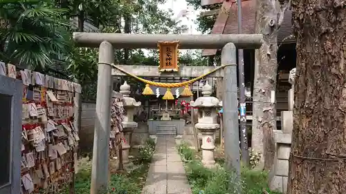 高円寺氷川神社の鳥居