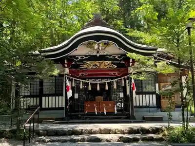 新屋山神社(山梨県)