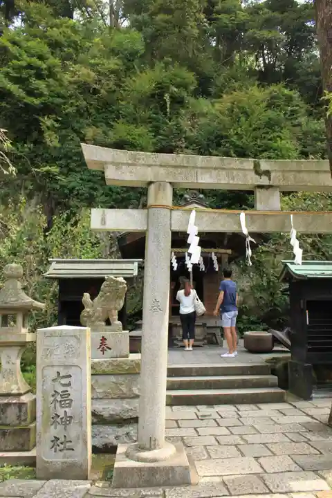銭洗弁財天宇賀福神社(神奈川県)