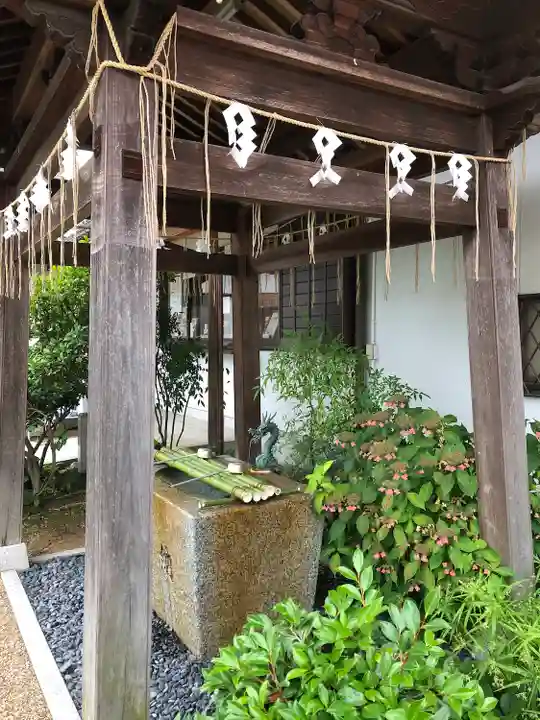 泉州磐船神社の手水舎