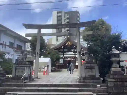 三輪神社の鳥居