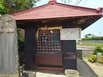 鶴ヶ居不動の本殿・本堂