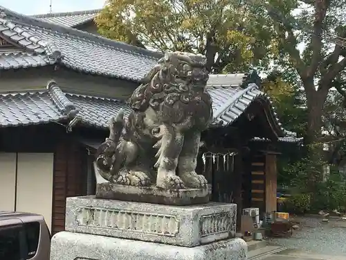 下庄八幡神社の狛犬