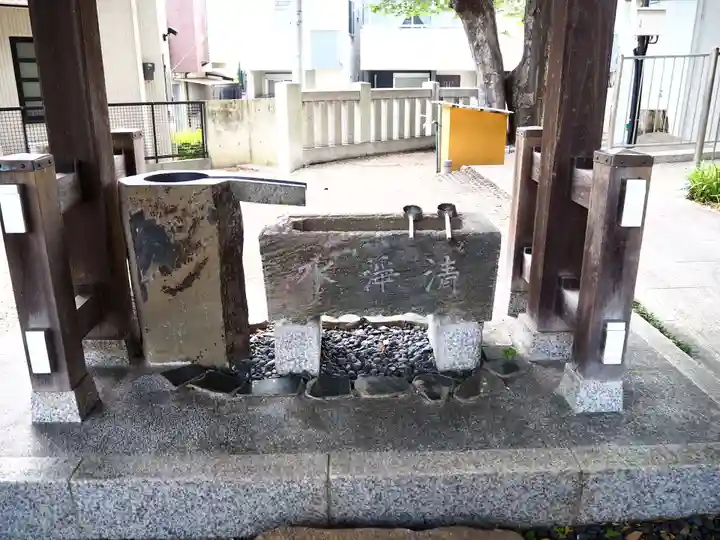 藤森稲荷神社の手水舎