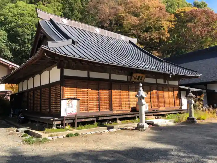 栖雲寺の本殿・本堂