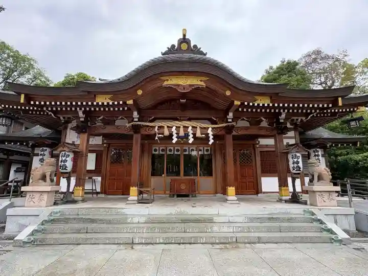 伊和志津神社の{uncategorized: "未分類", other: "その他", undefined: "問題あり", building: "その他建物", grave: "お墓", sacred_gate: "鳥居", guardian: "狛犬", statue: "像", buddha: "仏像", history: "歴史", nature: "自然", garden: "庭園", animal: "動物", pagoda: "塔", temizu: "手水舎", mountain_gate: "山門・神門", sanctuary: "本殿・本堂", subordinate: "末社・摂社", art: "芸術", scenery: "景色", jizo: "地蔵", ema: "絵馬", goshuin: "御朱印", omikuji: "おみくじ", items: "授与品その他", amulet: "お守り", goshuincho: "御朱印帳", eats: "食事", festival: "お祭り", votive_dance: "神楽", shichigosan: "七五三参", wedding: "結婚式", experience: "体験その他", initially: "初詣", around: "周辺", anti_infection: "感染症対策"}