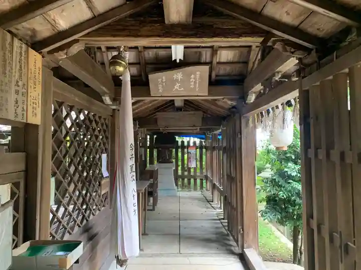 關蝉丸神社下社の本殿・本堂