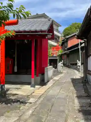 松嶋稲荷神社の{uncategorized: "未分類", other: "その他", undefined: "問題あり", building: "その他建物", grave: "お墓", sacred_gate: "鳥居", guardian: "狛犬", statue: "像", buddha: "仏像", history: "歴史", nature: "自然", garden: "庭園", animal: "動物", pagoda: "塔", temizu: "手水舎", mountain_gate: "山門・神門", sanctuary: "本殿・本堂", subordinate: "末社・摂社", art: "芸術", scenery: "景色", jizo: "地蔵", ema: "絵馬", goshuin: "御朱印", omikuji: "おみくじ", items: "授与品その他", amulet: "お守り", goshuincho: "御朱印帳", eats: "食事", festival: "お祭り", votive_dance: "神楽", shichigosan: "七五三参", wedding: "結婚式", experience: "体験その他", initially: "初詣", around: "周辺", anti_infection: "感染症対策"}