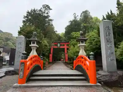 熊野速玉大社の{uncategorized: "未分類", other: "その他", undefined: "問題あり", building: "その他建物", grave: "お墓", sacred_gate: "鳥居", guardian: "狛犬", statue: "像", buddha: "仏像", history: "歴史", nature: "自然", garden: "庭園", animal: "動物", pagoda: "塔", temizu: "手水舎", mountain_gate: "山門・神門", sanctuary: "本殿・本堂", subordinate: "末社・摂社", art: "芸術", scenery: "景色", jizo: "地蔵", ema: "絵馬", goshuin: "御朱印", omikuji: "おみくじ", items: "授与品その他", amulet: "お守り", goshuincho: "御朱印帳", eats: "食事", festival: "お祭り", votive_dance: "神楽", shichigosan: "七五三参", wedding: "結婚式", experience: "体験その他", initially: "初詣", around: "周辺", anti_infection: "感染症対策"}