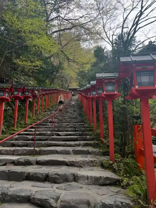 貴船神社の{uncategorized: "未分類", other: "その他", undefined: "問題あり", building: "その他建物", grave: "お墓", sacred_gate: "鳥居", guardian: "狛犬", statue: "像", buddha: "仏像", history: "歴史", nature: "自然", garden: "庭園", animal: "動物", pagoda: "塔", temizu: "手水舎", mountain_gate: "山門・神門", sanctuary: "本殿・本堂", subordinate: "末社・摂社", art: "芸術", scenery: "景色", jizo: "地蔵", ema: "絵馬", goshuin: "御朱印", omikuji: "おみくじ", items: "授与品その他", amulet: "お守り", goshuincho: "御朱印帳", eats: "食事", festival: "お祭り", votive_dance: "神楽", shichigosan: "七五三参", wedding: "結婚式", experience: "体験その他", initially: "初詣", around: "周辺", anti_infection: "感染症対策"}