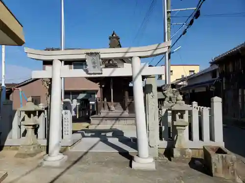 八幡神社の鳥居