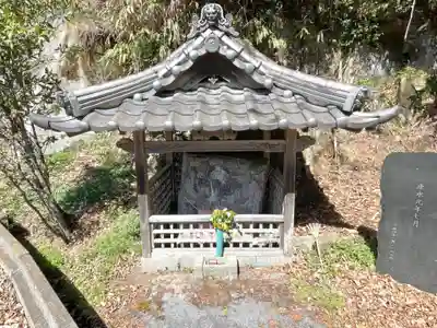 川尻地蔵磨崖仏(奈良県)