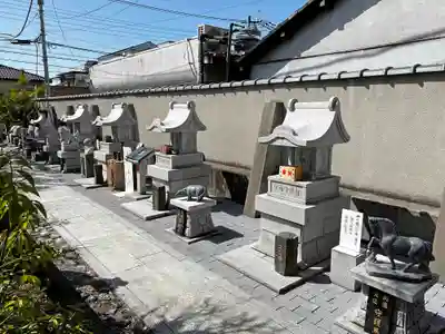 甲斐奈神社の末社・摂社