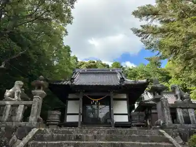 岩隈八幡宮の本殿・本堂