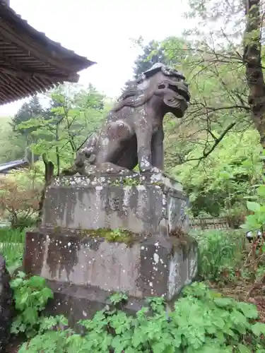 青龍山 吉祥寺の狛犬