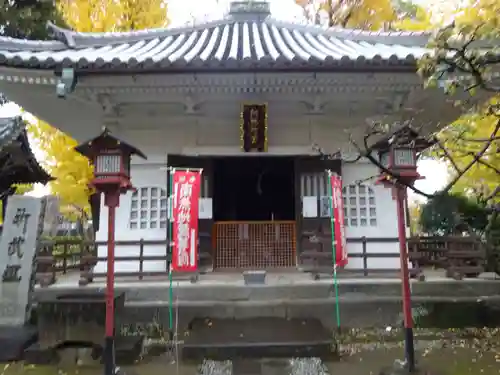 輪王寺両大師堂(寛永寺輪王殿)の末社