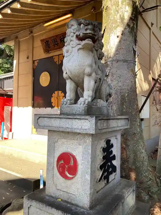 須賀神社の狛犬