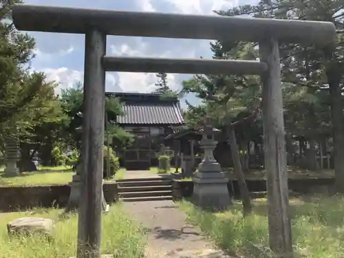 額西神社の鳥居