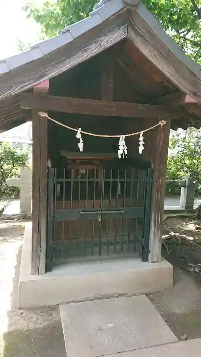 新城神社の末社・摂社